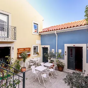 Apartment Pateo Santo Estevao-self Catering, Lisbon